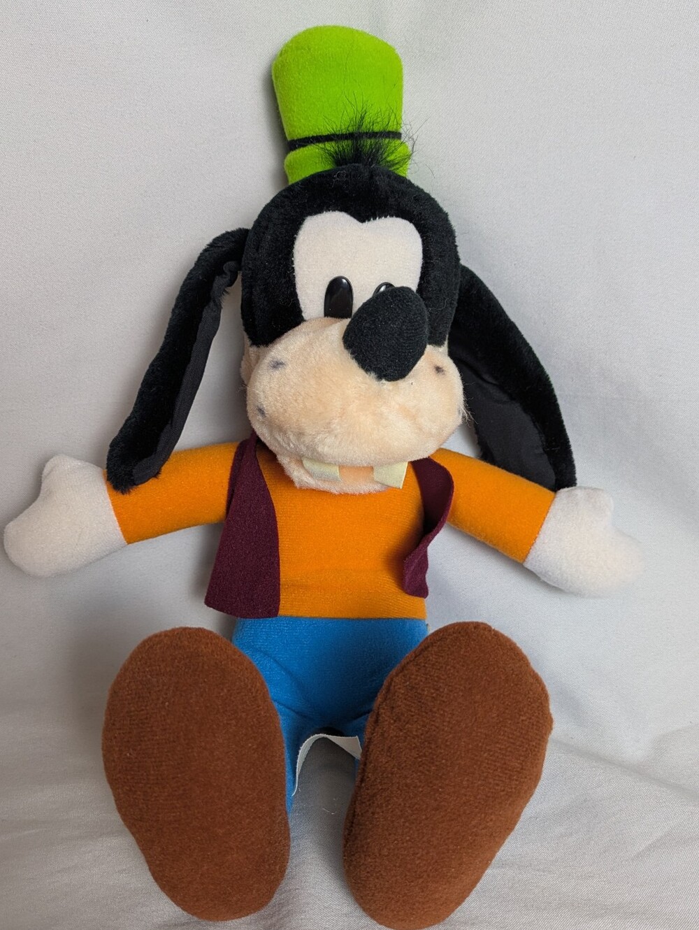 VINTAGE Goofy Disney Parks Plush By Canasa Trading Co.